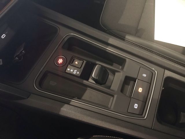 Leon 1.5 eTSI DSG*KAMERA*NAVI*AMBIENTE*