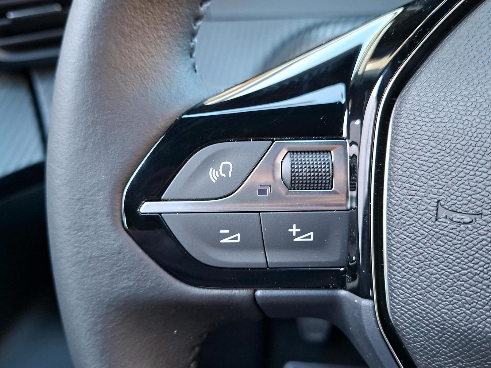 Peugeot 2008 Style Turbo 100