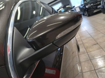 Volkswagen Passat - 8