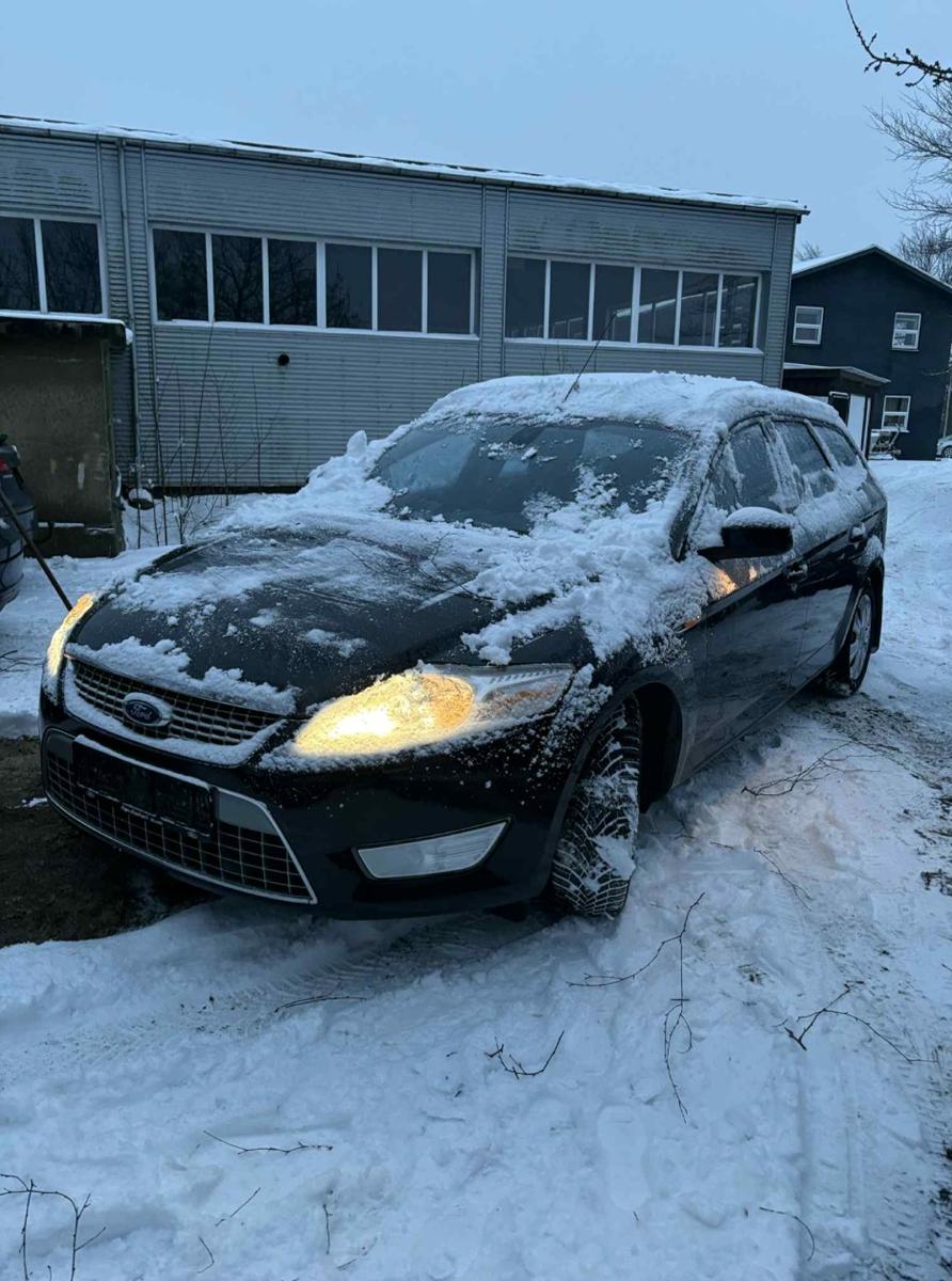 Ford Mondeo Turnier Titanium 2,0 PETROL