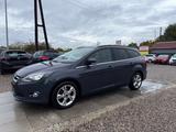 Ford Focus Turnier Champions Edition Sport Lenkrad - Ford Focus Sport mit Benzin-Antrieb