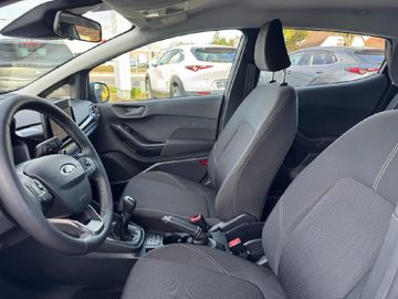 Ford Fiesta 1.1 Cool & Connect LEDKamera