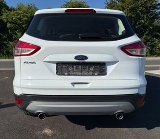 Ford Kuga - 12