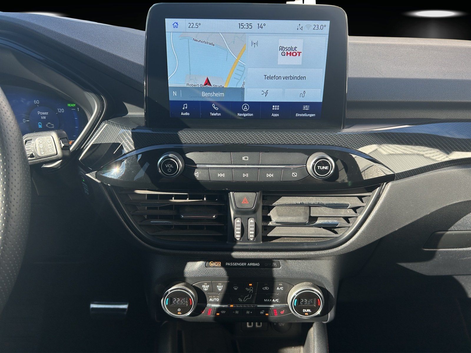 Fahrzeugabbildung Ford Kuga 2.5 PHEV ST-Line X Aut./LED/KAMERA/NAVI/ACC