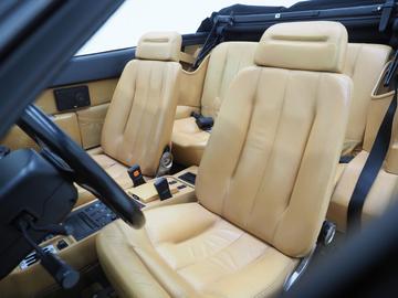 1984 Ferrari MONDIAL 照片 9