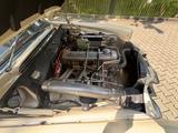 Mercedes-Benz 220 - mit Benzin-Antrieb: Coupe, Beige, Schiebedach