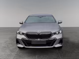 BMW 520 M Sport Innovationspaket AHK, Harman/Kardon - BMW 5er Reihe mit Benzin-Antrieb: Limousine, Automatik