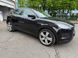Jaguar E-PACE HSE AWD-PANO-HUD-NAVI-LEDER-CARBON - Jaguar E-Pace in München