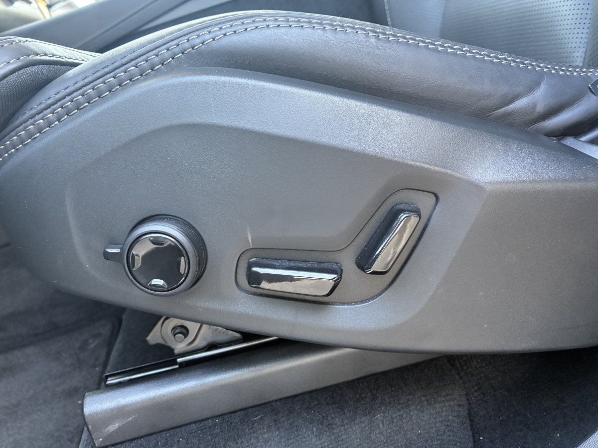 Volvo XC90 - Bild 10