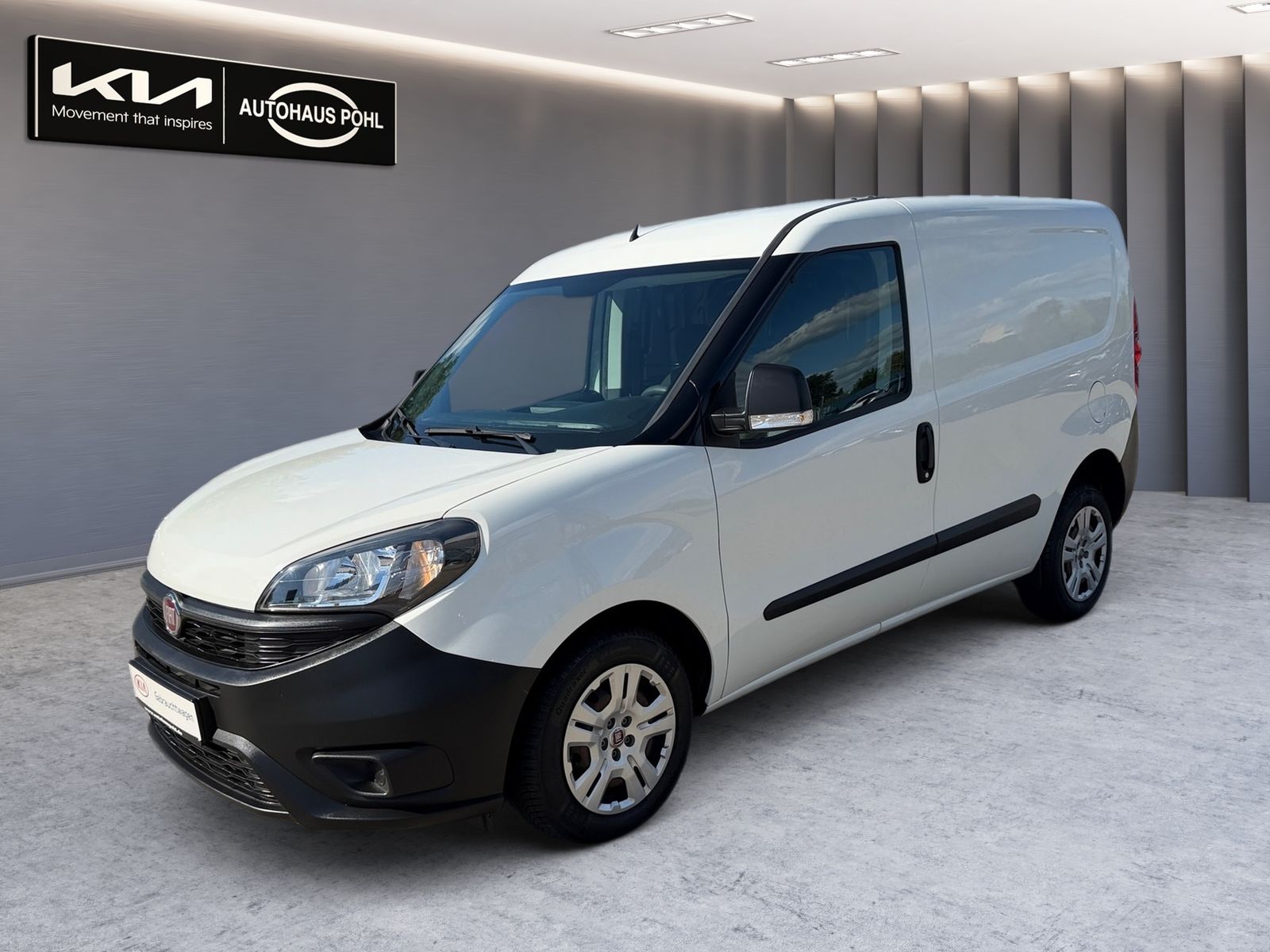Fahrzeugabbildung Fiat Doblò Cargo Serie2-Warentransport Kawa L1H1 Easy
