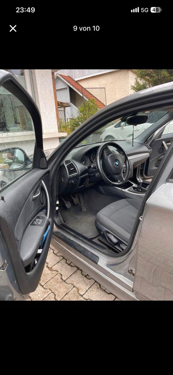 BMW 118 2011 — photo 9