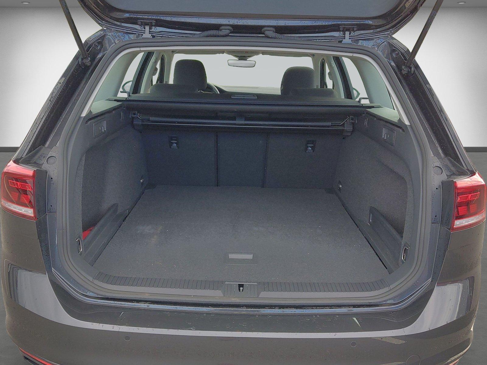 Volkswagen Passat 2.0 TDI DSG Navi RearView Carlpla, миниатюра 14