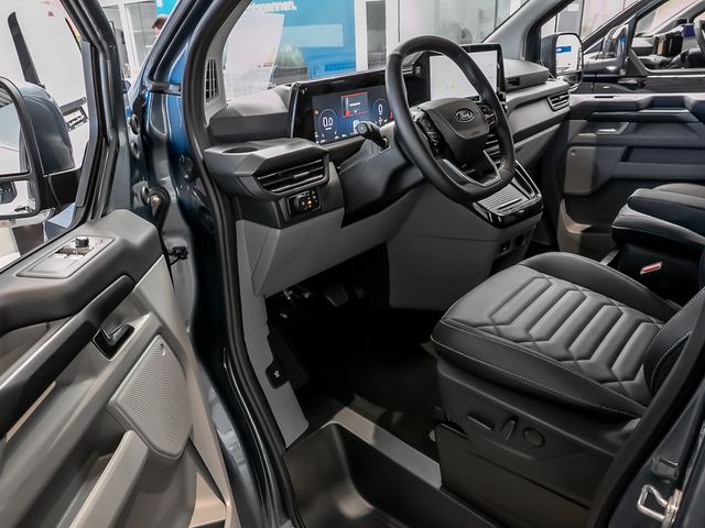 Ford Tourneo Custom 320 L1 Titanium AWD Standheizung