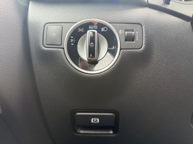 B 180 Style CDI Navi Leder SHZ Parklenkass.