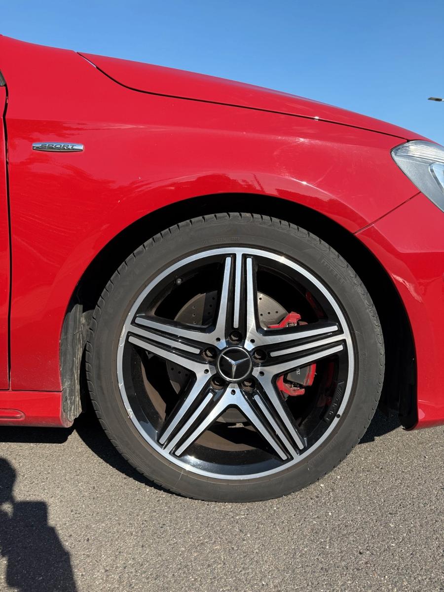 Mercedes-Benz A 250 Sport (AMG Syling)