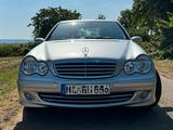 Mercedes-Benz C 180 KOMPRESSOR ELEGANCE Elegance - Mercedes-Benz C 180: Elegance