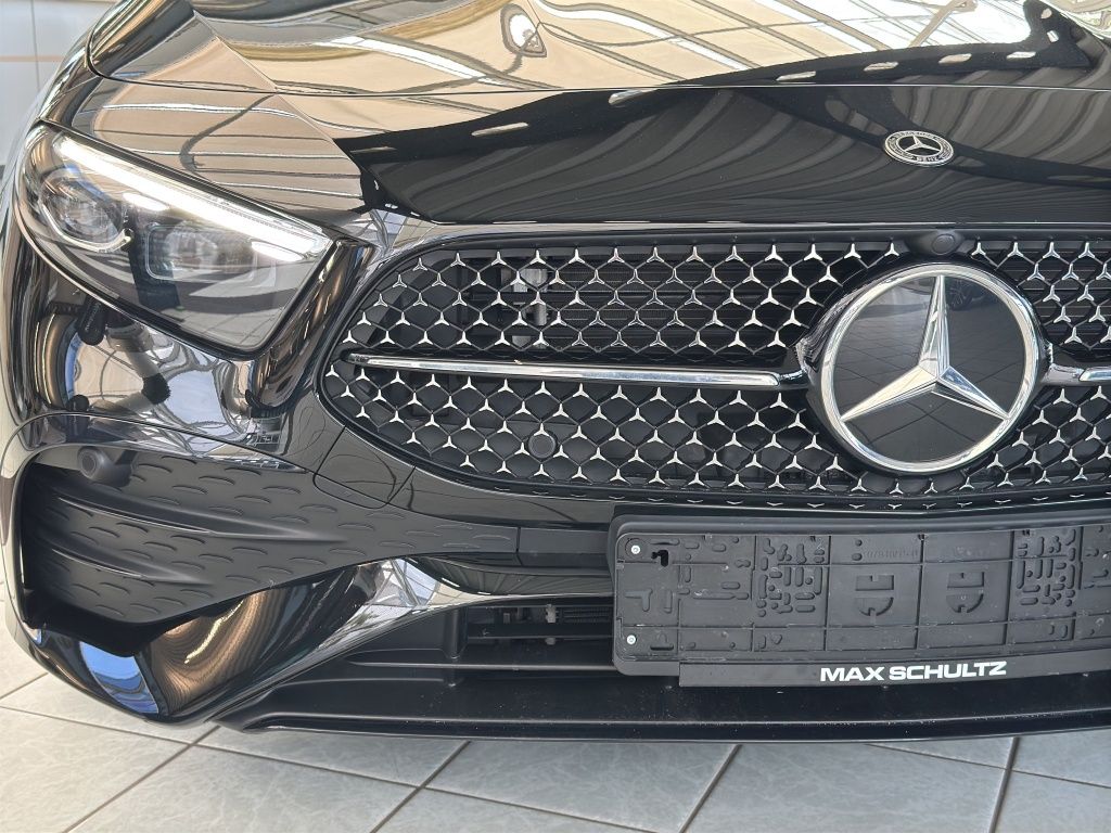 Fahrzeugabbildung Mercedes-Benz A 200 AMG Line AMG*Night*Navi*PDC*ParkAss*RFK