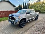 Toyota Tundra SR2 XSP-X,Unfallfrei, Toytec Suspension - Toyota Tundra: Allradantrieb