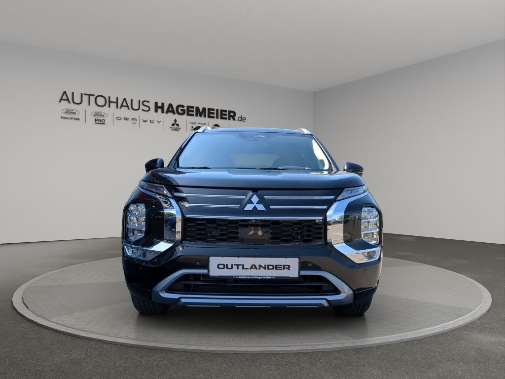 Fahrzeugabbildung Mitsubishi Outlander Top 2.4 PHEV AWD
