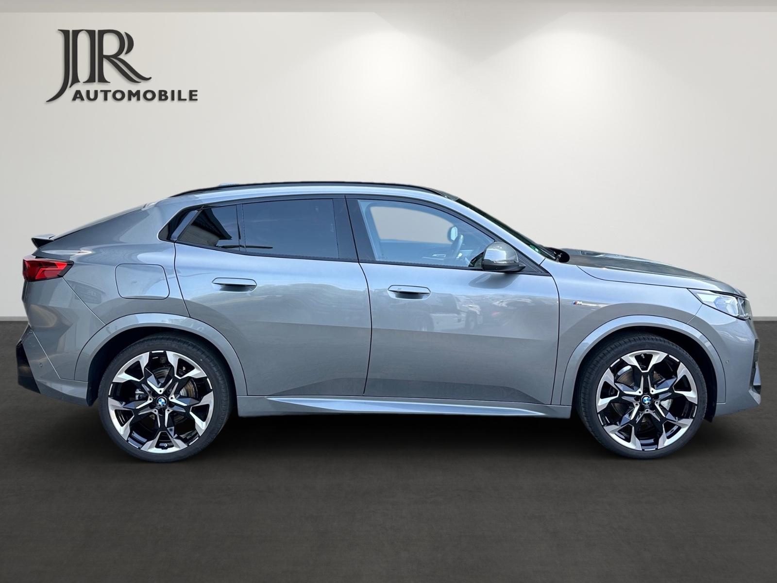 BMW X2 20 d xDrive M Sport  360°Kamera,LED,Navi,AHK