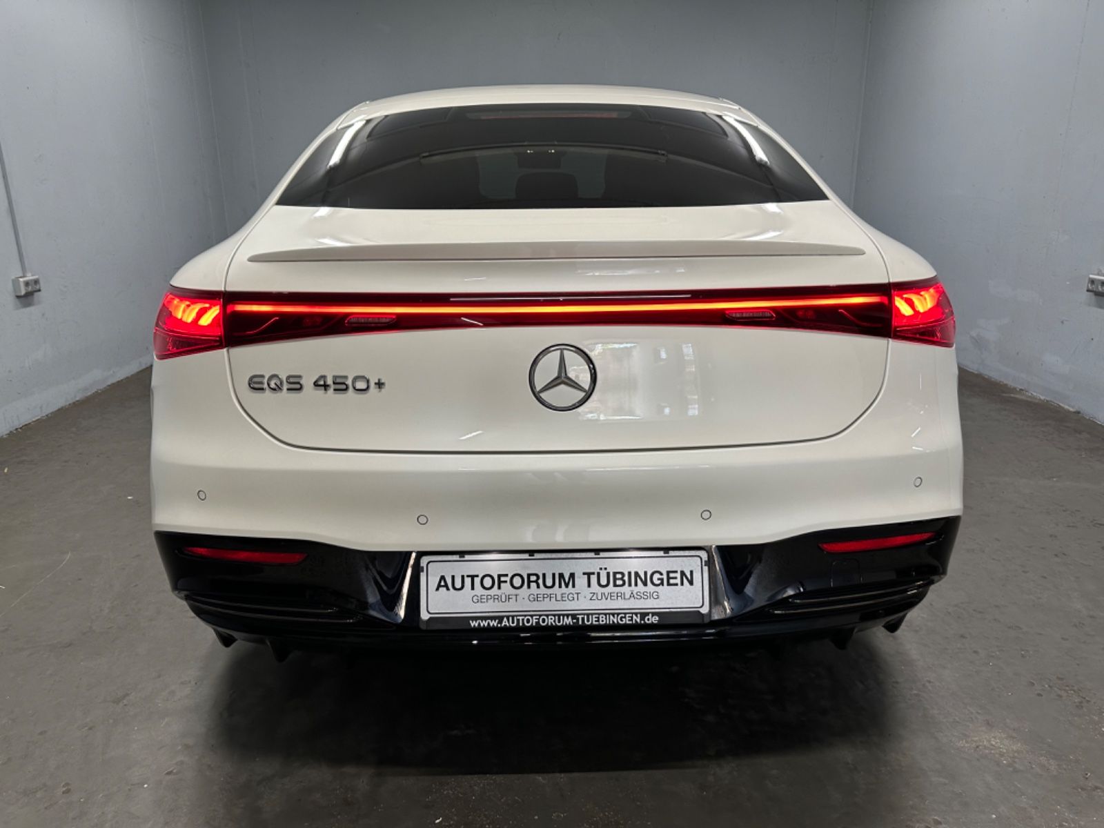 Fahrzeugabbildung Mercedes-Benz EQS 450+ *AMG-LINE*AIRMATIC*PANORAMA*PREMIUM*