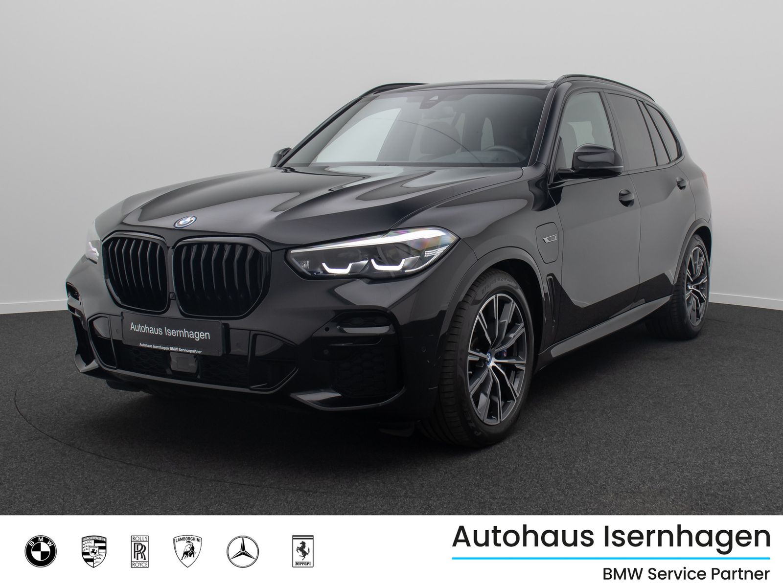 Fahrzeugabbildung BMW X5 xD45e M Sport Individual AHK HiFi DAB Panoram
