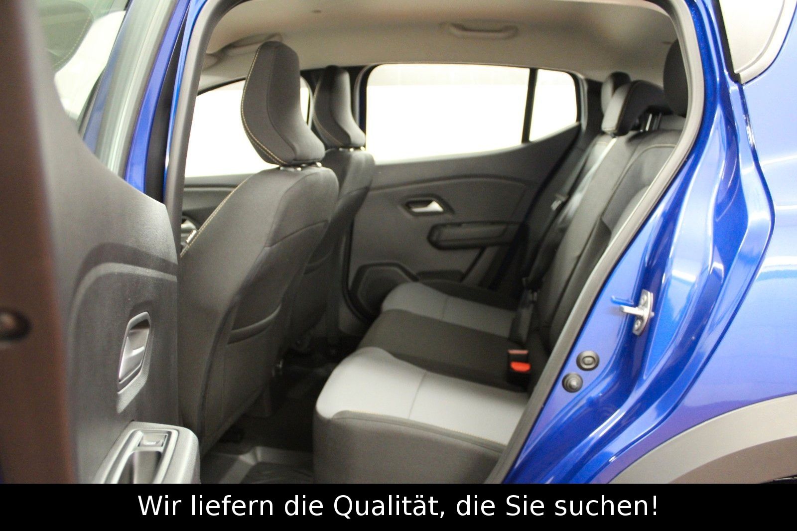 Fahrzeugabbildung Dacia Sandero TCe 90 CVT Stepway Extreme*City Paket*