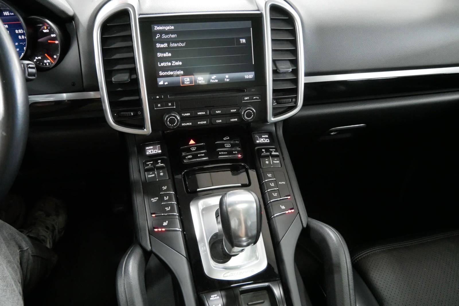 Porsche Cayenne Diesel Platinum Edition KAMERA PANO BOSE