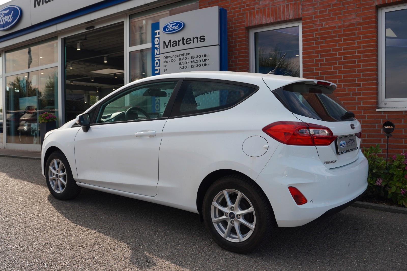 Ford Fiesta Cool & Connect 1,15L 70 PS | Carplay,