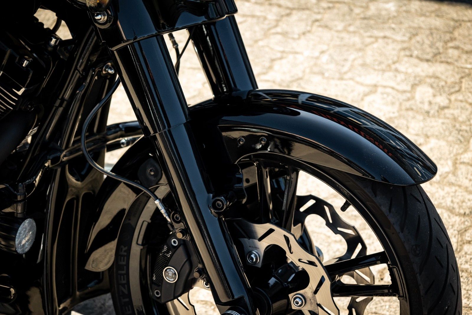 Fahrzeugabbildung Harley-Davidson FLHXS Street Glide - Jekill&Hyde -Wilbers