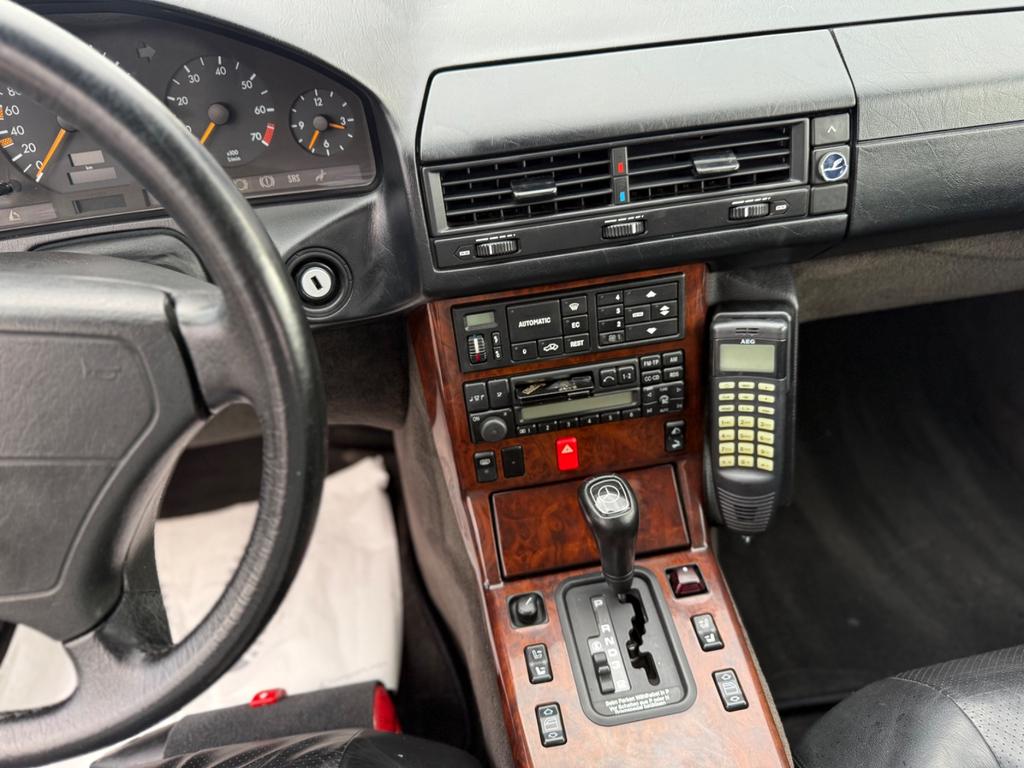 Mercedes-Benz SL 280