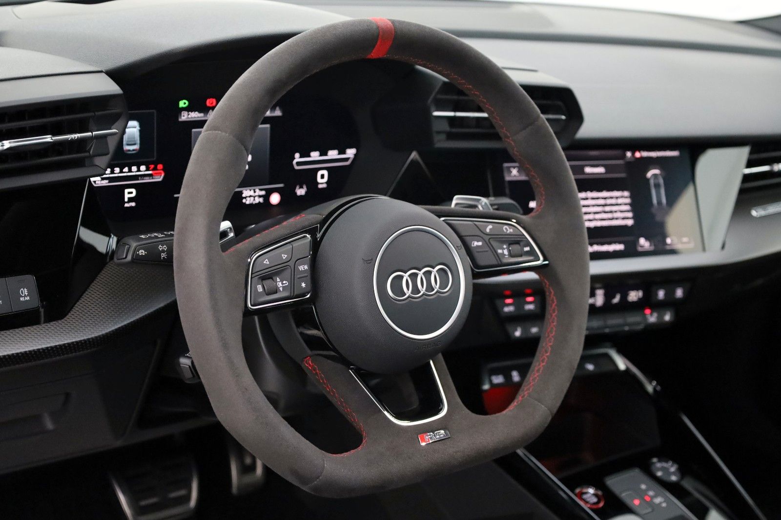 Fahrzeugabbildung Audi RS3 Lim. , RS-Designpaket, HUD,Panorama,Matrix