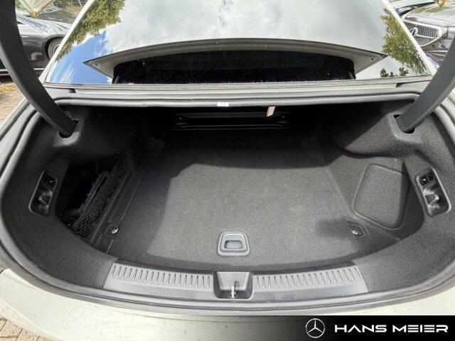 Mercedes-Benz E 220 d 4M AMG MBUX Night Ambiente LED Kamera