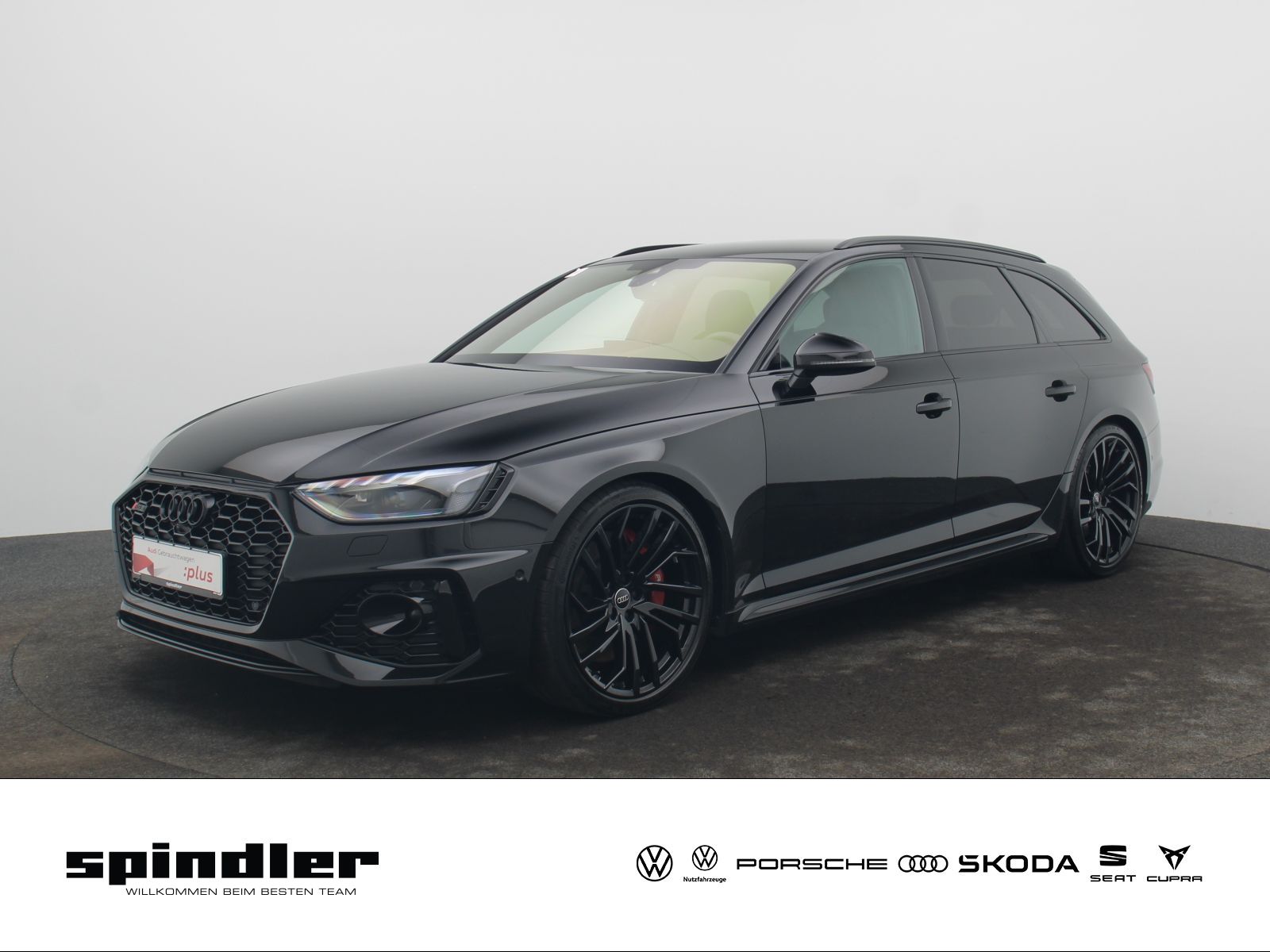 Audi RS4 - Bild 1