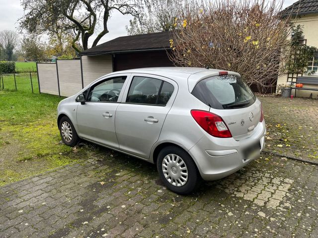 Opel Corsa D 1,2 Benziner Defekt