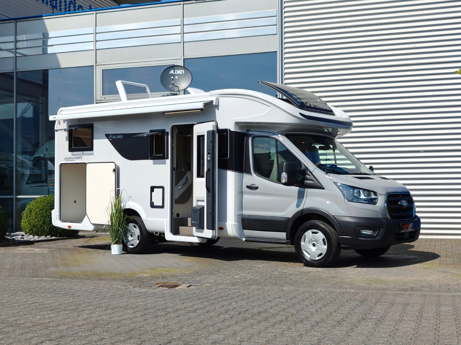 Fahrzeugabbildung NobelART T-5000 Modell 2025 ALL IN SUMMER SALE