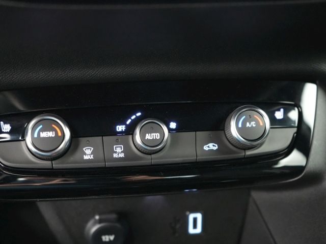 Corsa F FACELIFT GS+LED+NAVI+RÜCKFAHRKAMERA+SITZ