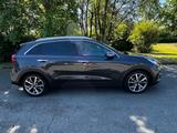 Kia Niro 1.6 GDI Hybrid Spirit Spirit - Kia Niro von privat