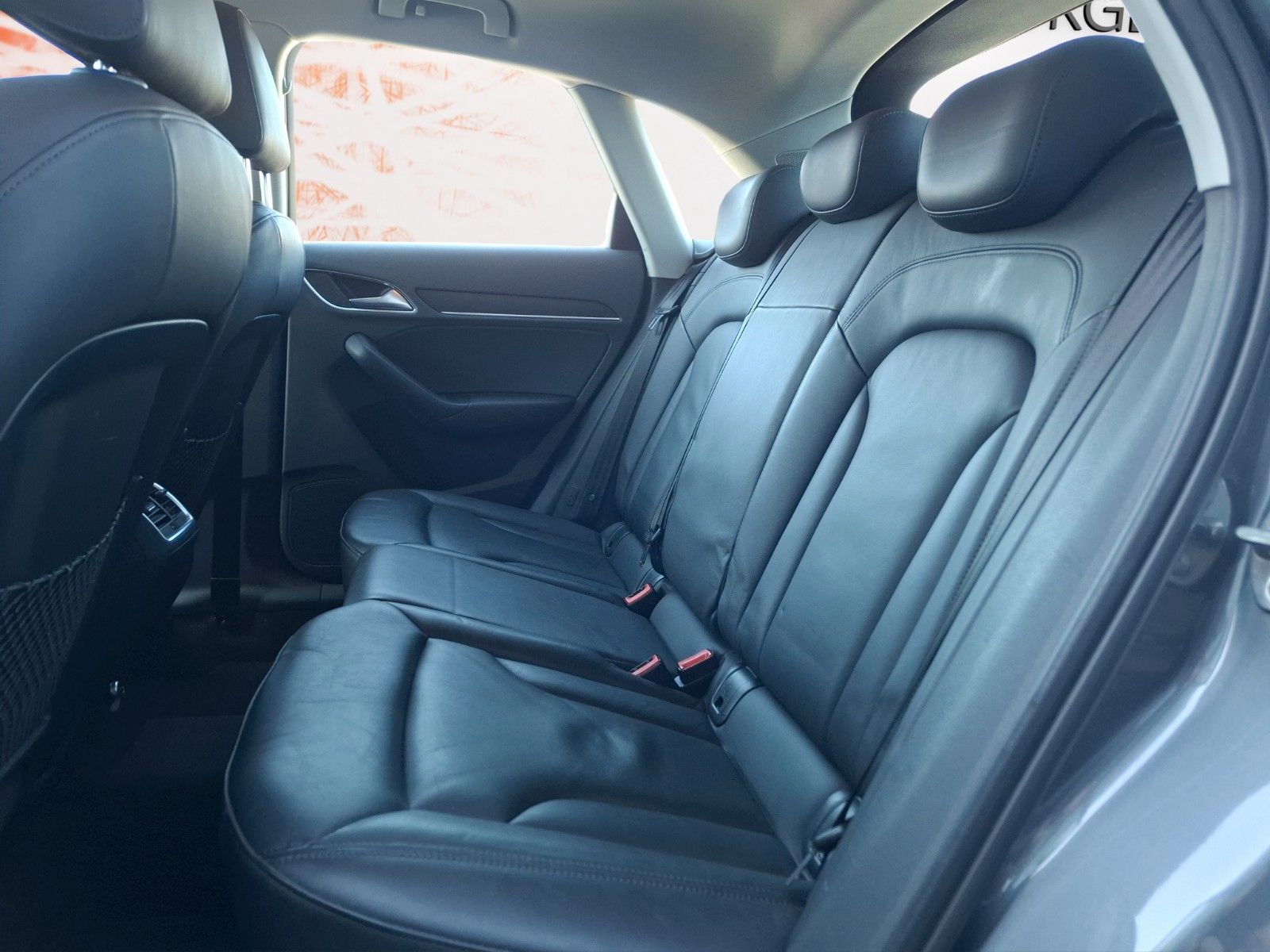 Fahrzeugabbildung Audi Q3 2.0 TFSI quattro