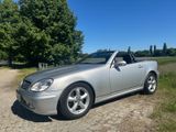 Mercedes-Benz SLK 320 - - Mercedes-Benz SLK-Klasse aus 2002