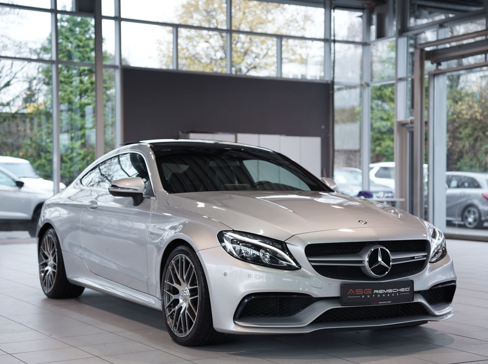 Mercedes Benz C 63 Amg