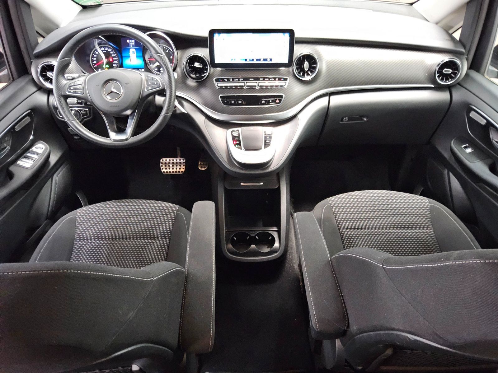 Mercedes-Benz V 220 d AMG-Line lang Airmatic Navi LED RfK AHK foto 5