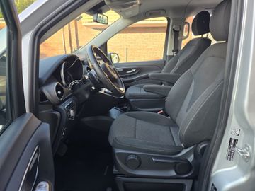 Mercedes V 250 - 8