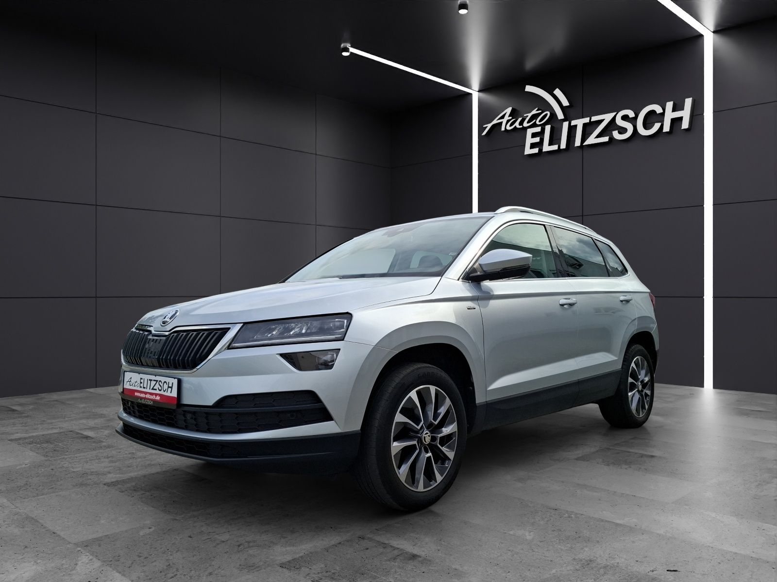 Fahrzeugabbildung SKODA Karoq TDI Drive-125 LED Navi ACC  RFK SH