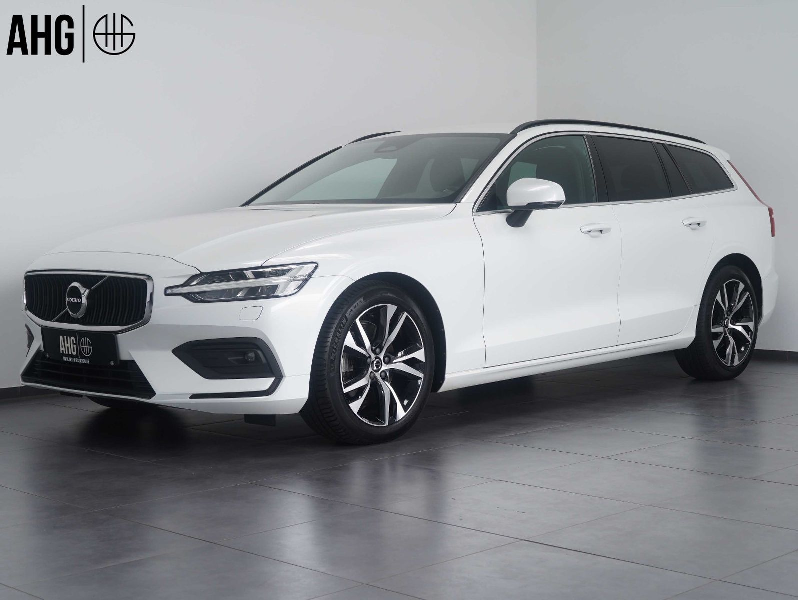 Volvo V60 B4 D Core LED/ILS/PILOT/ACC/LM18"