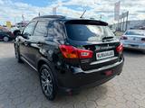 Mitsubishi ASX Cleantec 1.6 2WD Euro 6 - Mitsubishi ASX: Schwarz