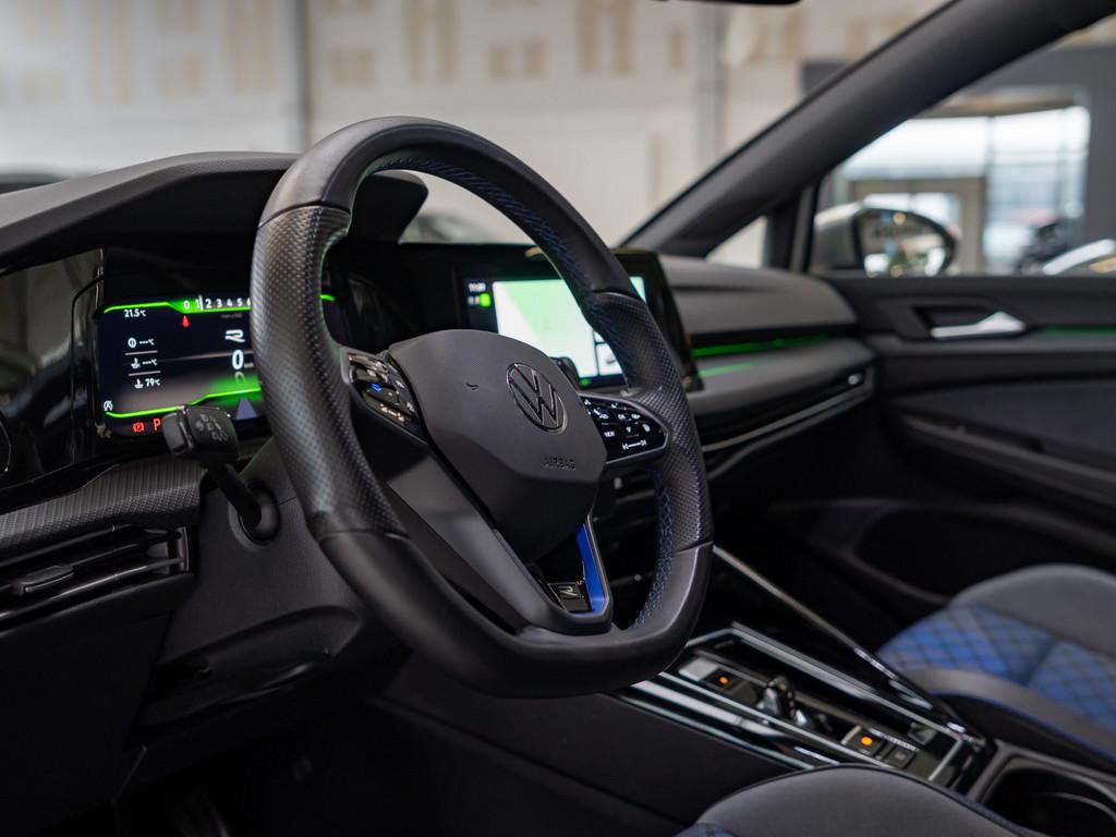 Volkswagen Golf VIII R Performance 2,0 l TSI 4MOTION DSG, миниатюра 18