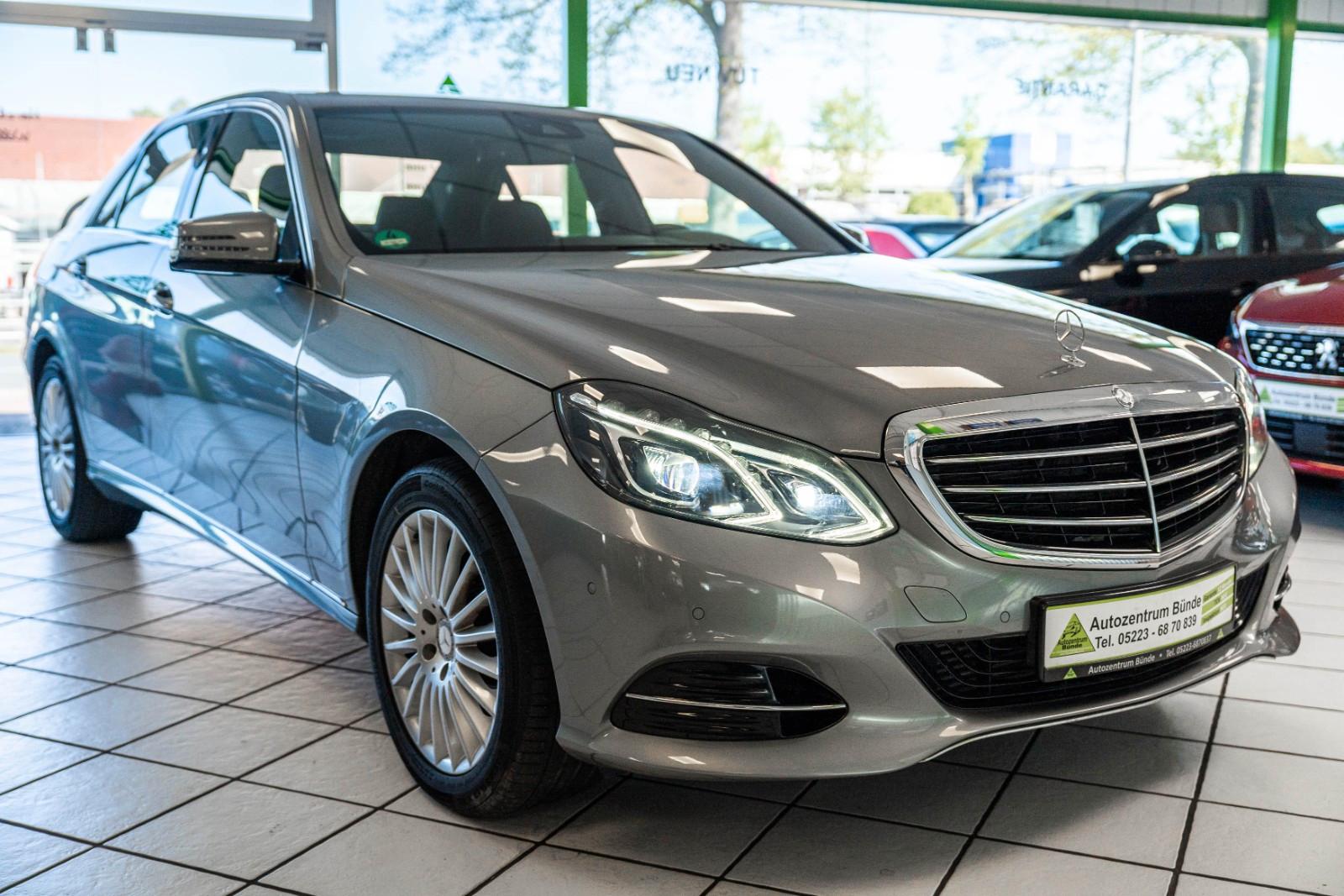 Mercedes-Benz E 200 Limousine Elegance Navi Klima PDC