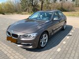 BMW 320d Luxury Line HUD BiXenon NaviProf Leder Memo - BMW 320: Braun, Leder
