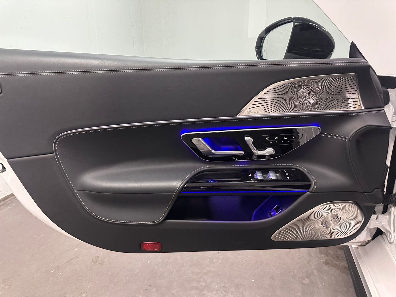 Fahrzeugabbildung Mercedes-Benz SL 63 4MATIC+ *AERODYNAMIK*HEADUP*BURMESTER*